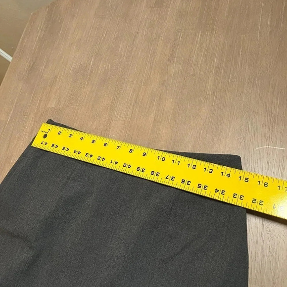 Women’s Calvin Klein Skirt Size 4 - Picture 8 of 8